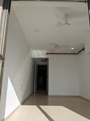 Room in 1 BHK Apartment at Hiranandani Regent Hill, Powai – for Rent