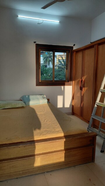 Living Room in 2 BHK Apartment at Bandra West – for Rent