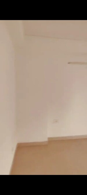 Room in 2 BHK Apartment at Supertech Ecovillage I, Sector 1 Greater Noida – for Rent