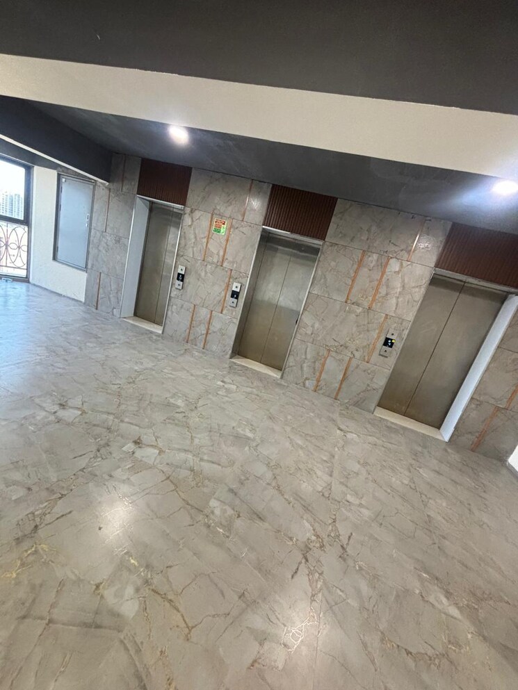 Living Room, narayan-krupal-pathshala Commercial Office Space 2450 Sq.Ft. In Ambawadi Ahmedabad 9463130