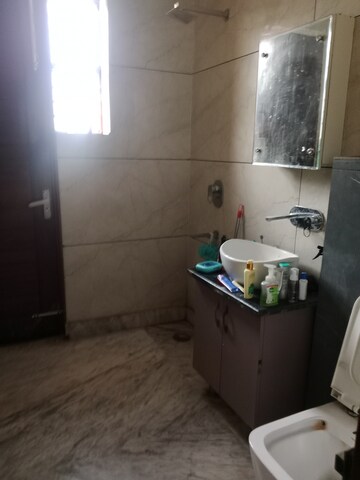 Bathroom in 3 BHK Builder Floor at Sector 18 – for Rent
