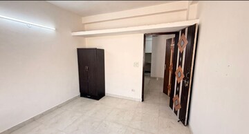 Bedroom in 1 BHK Builder Floor at Saket – for Rent