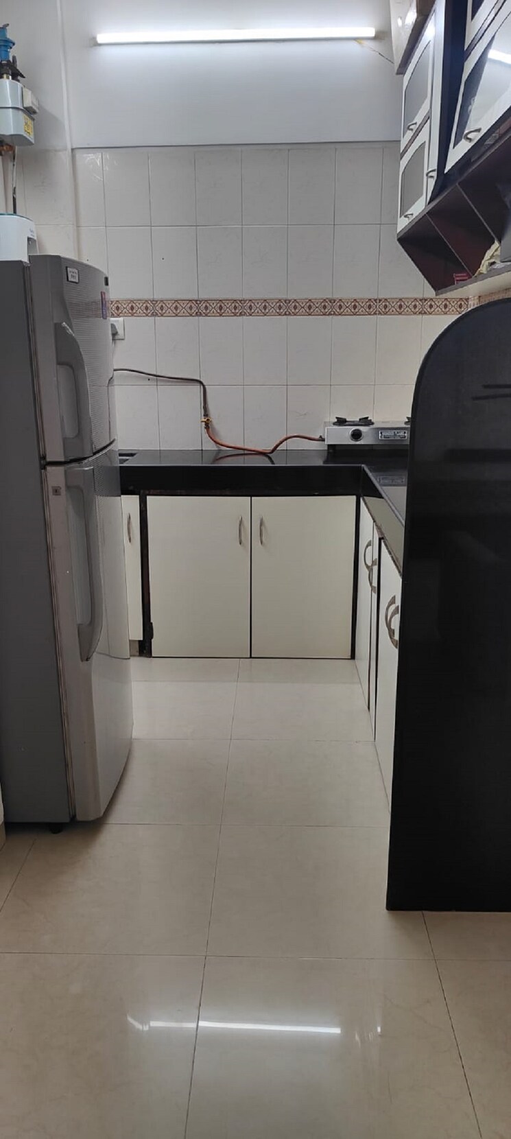 Bathroom, khar west 1 Bedroom 500 Sq.Ft. Apartment In Khar West Mumbai 9463179