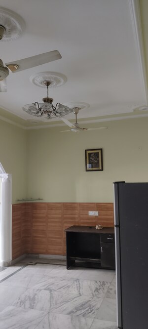 Room in 5 BHK Independent House at Lohgarh – for Rent