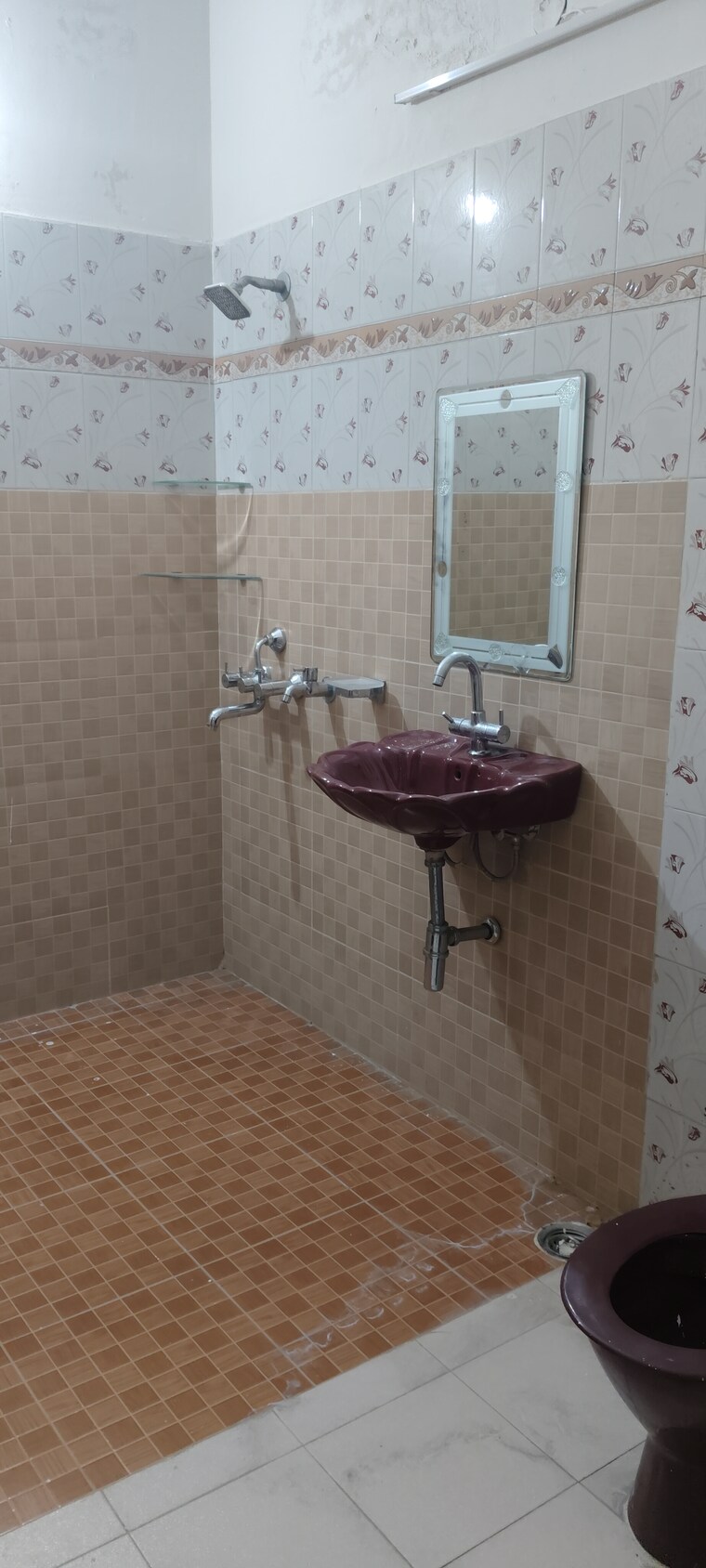 Bathroom, lohgarh 5 Bedroom 4500 Sq.Ft. Independent House In Lohgarh Zirakpur 9463188