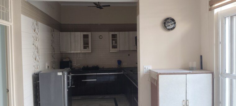 Kitchen, lohgarh 5 Bedroom 4500 Sq.Ft. Independent House In Lohgarh Zirakpur 9463188