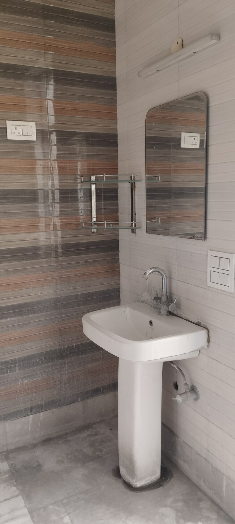 Bathroom, lohgarh 5 Bedroom 4500 Sq.Ft. Independent House In Lohgarh Zirakpur 9463188