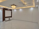 4 BHK 1350 Sq.Ft. Apartment in B Block Panchsheel Vihar 