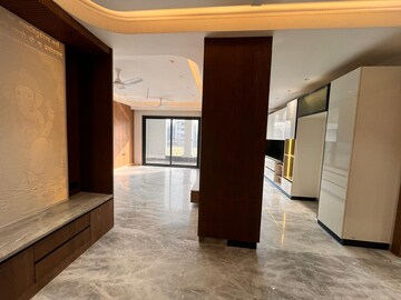 Room in 4 BHK Builder Floor at Elan Nirvana, Sector 50 – for Sale