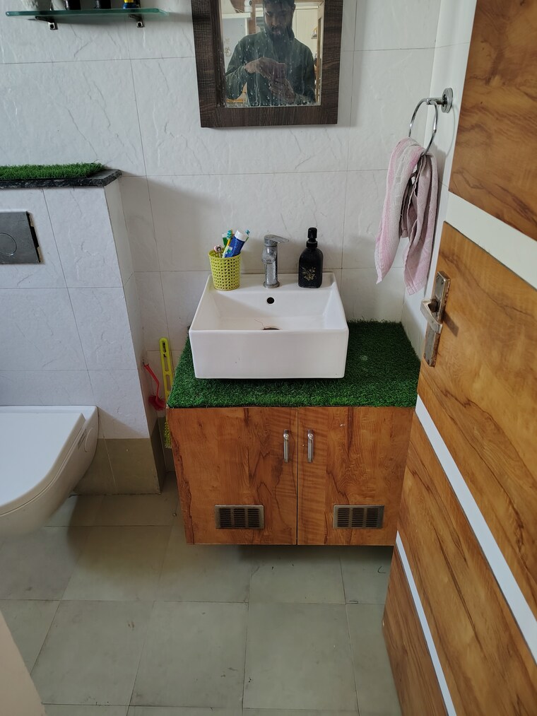 Bathroom, viraj-kamal-apartment 2 Bedroom 1081 Sq.Ft. Apartment In Gopalpura Jaipur 9463244