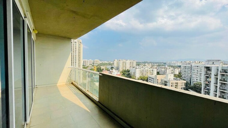 Swimming Pool, amanora-aspire-towerss 3 Bedroom 1398 Sq.Ft. Apartment In Hadapsar Pune 9463258