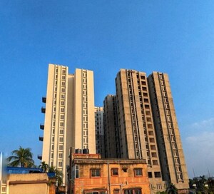 3 BHK Apartment For Sale in Signum Sampurna, Bt Road