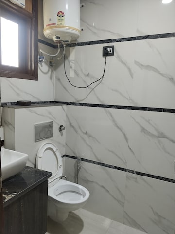 Bathroom in 1 BHK Apartment at Panchsheel Vihar – for Rent
