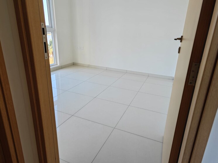 Bathroom, godrej-royale-woods 2 Bedroom 950 Sq.Ft. Apartment In Devanahalli Bangalore 9463265