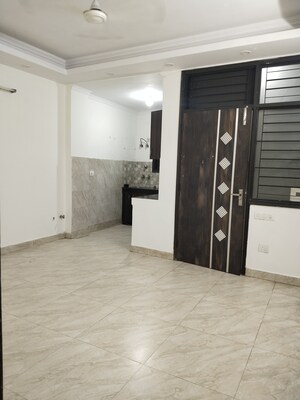 Room in 1 BHK Apartment at Panchsheel Vihar – for Rent