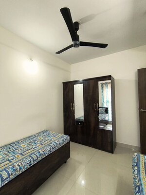 Bedroom in  Pg at Worli – for Rent