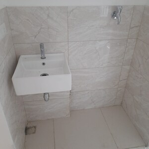 Bathroom in 1 BHK Apartment at Amanora Gold Towers, Hadapsar – for Rent