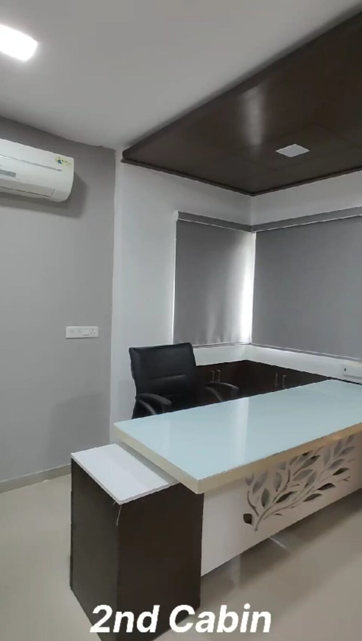 Team Area, shivalik-shilp Commercial Office Space 1650 Sq.Ft. In Sanidhya Ahmedabad 9463299