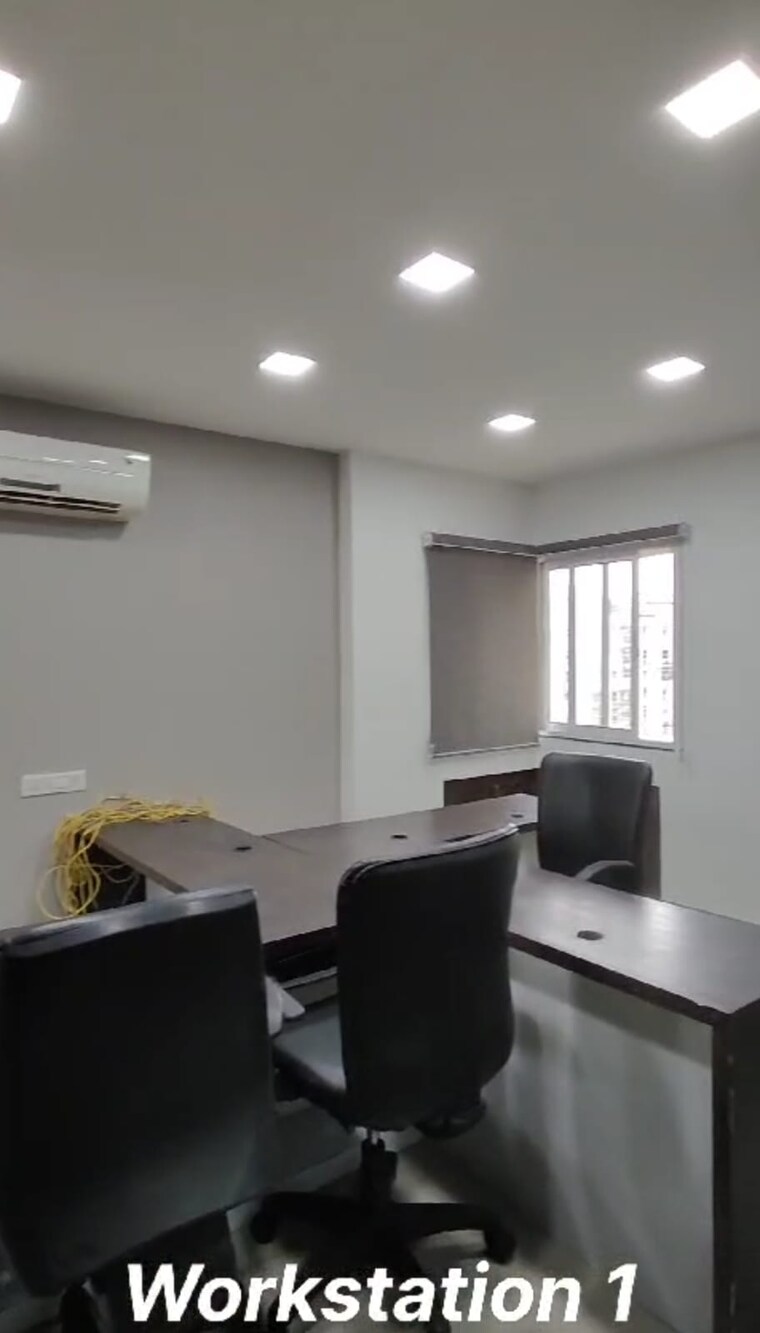 Team Area, shivalik-shilp Commercial Office Space 1650 Sq.Ft. In Sanidhya Ahmedabad 9463299