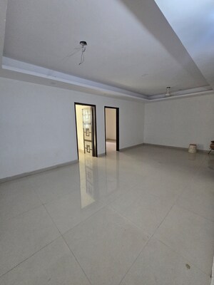 3 BHK Builder Floor For Rent in Mandi