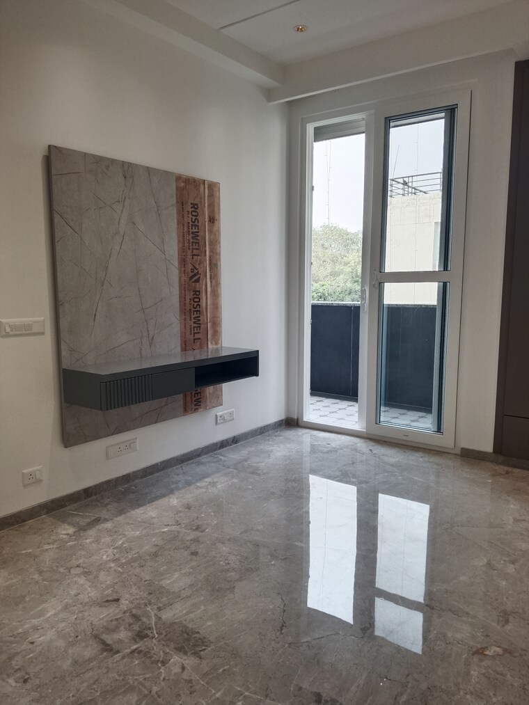 Room, saket 3 Bedroom 1850 Sq.Ft. Apartment In Saket Delhi 9463331