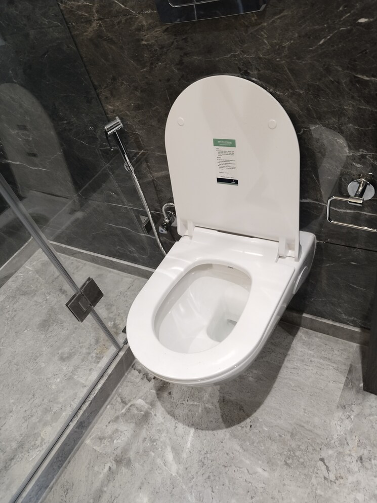 Bathroom, saket 3 Bedroom 1850 Sq.Ft. Apartment In Saket Delhi 9463331