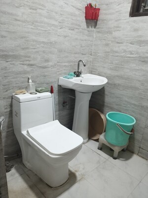 Attached Bathroom in 2 BHK Apartment at Panchsheel Vihar – for Rent
