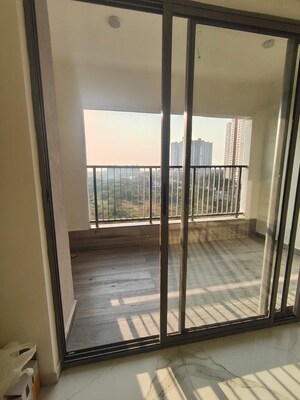 Room in 4 BHK Apartment at DSR The Classe, Narsingi – for Rent
