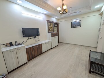 1 BHK Apartment For Rent in Dadar West