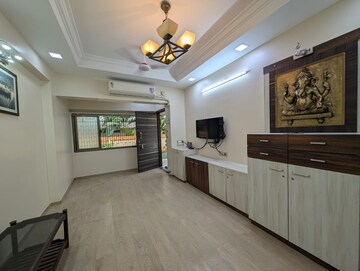 Living Room in 1 BHK Apartment at Dadar West – for Rent