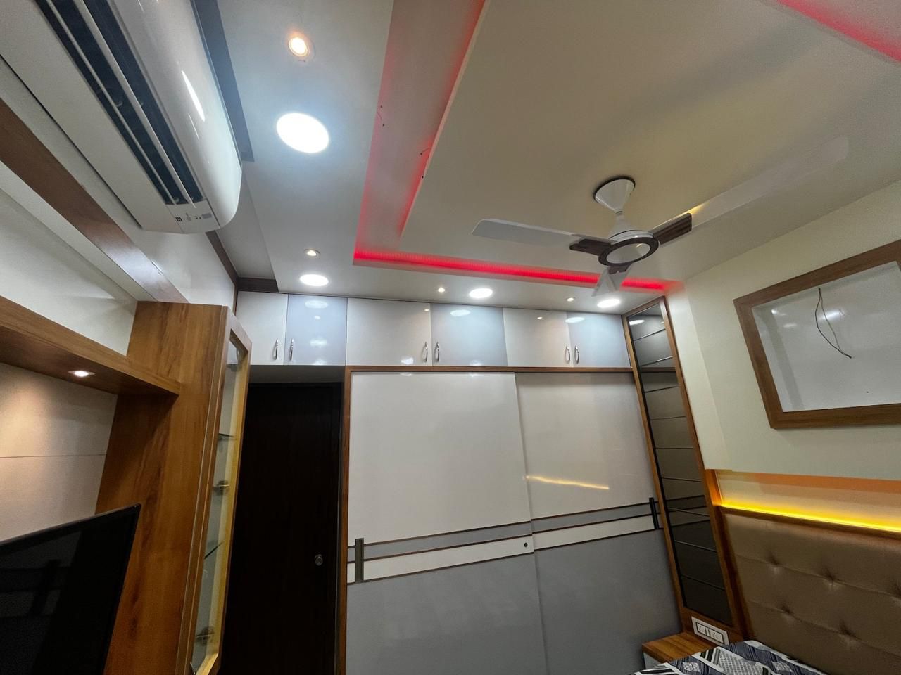 2 BHK Apartment For Rent in Majestique Towers