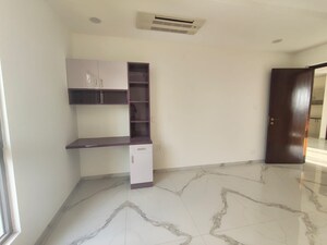 Room in 4 BHK Apartment at DSR The Classe, Narsingi – for Rent
