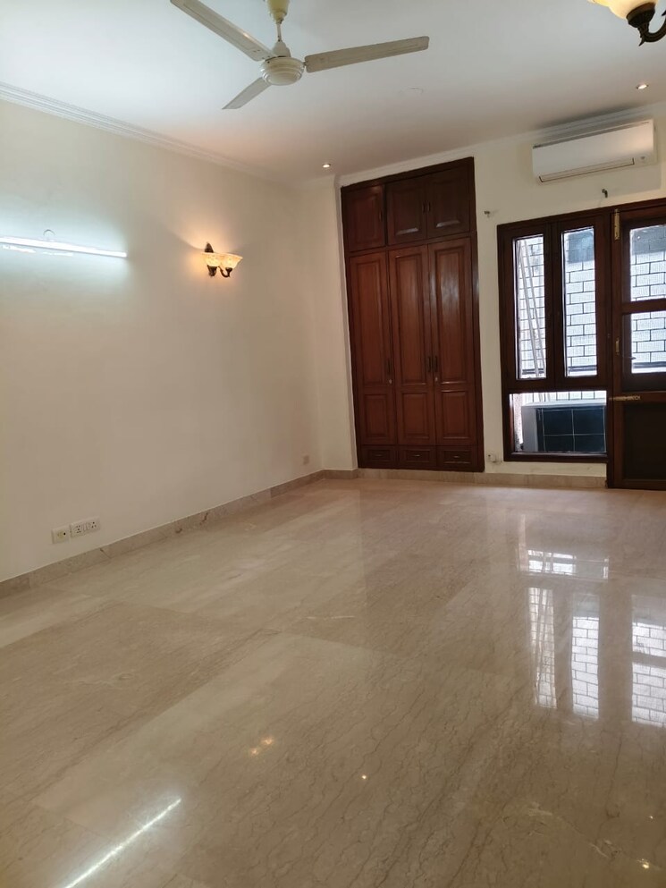 Room, boutique-residential-apartments-a-3-2 4 Bedroom 2400 Sq.Ft. Builder Floor In Vasant Vihar Delhi 9463372