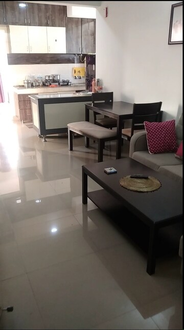 Team Area in 2 BHK Apartment at Suncity Avenue 102, Sector 102 – for Sale