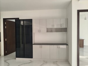 Room in 4 BHK Apartment at DSR The Classe, Narsingi – for Rent