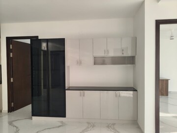 Room in 4 BHK Apartment at DSR The Classe, Narsingi – for Rent