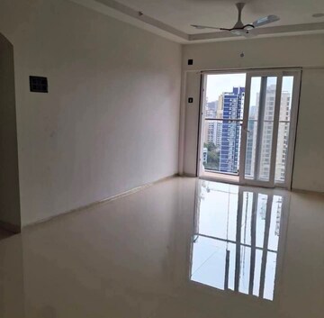 Room in 2 BHK Apartment at Samarth Complex Goregaon , Goregaon West – for Rent