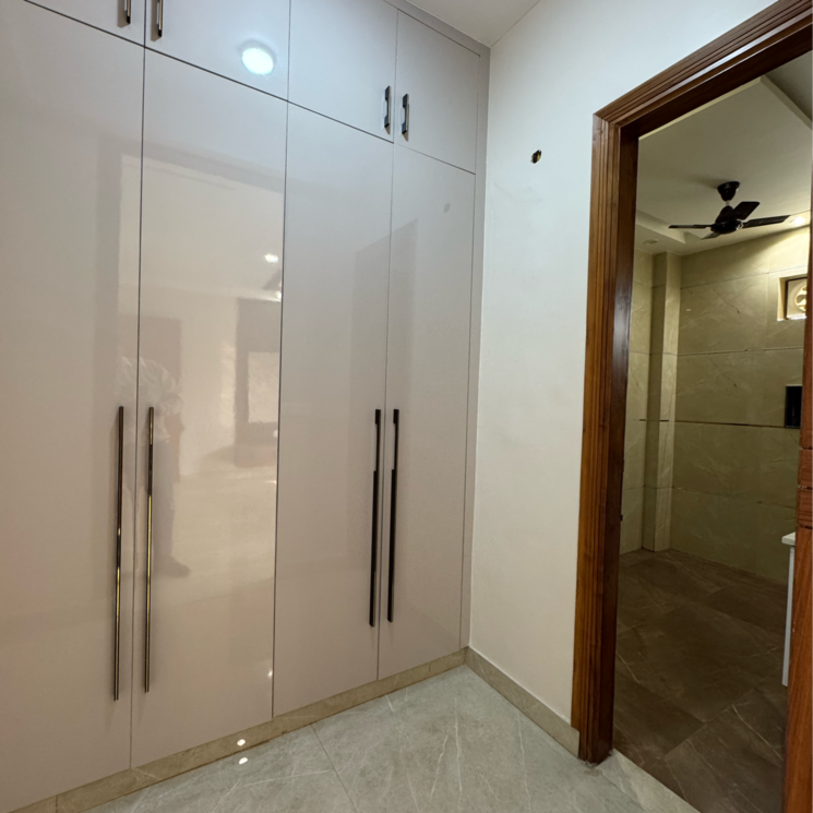 undefined, sector 21c 4 Bedroom 500 Sq.Yd. Builder Floor In Sector 21c Faridabad 9463407