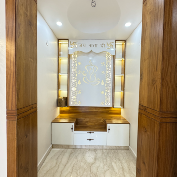 Bathroom in 4 BHK Builder Floor at Sector 21c – for Sale