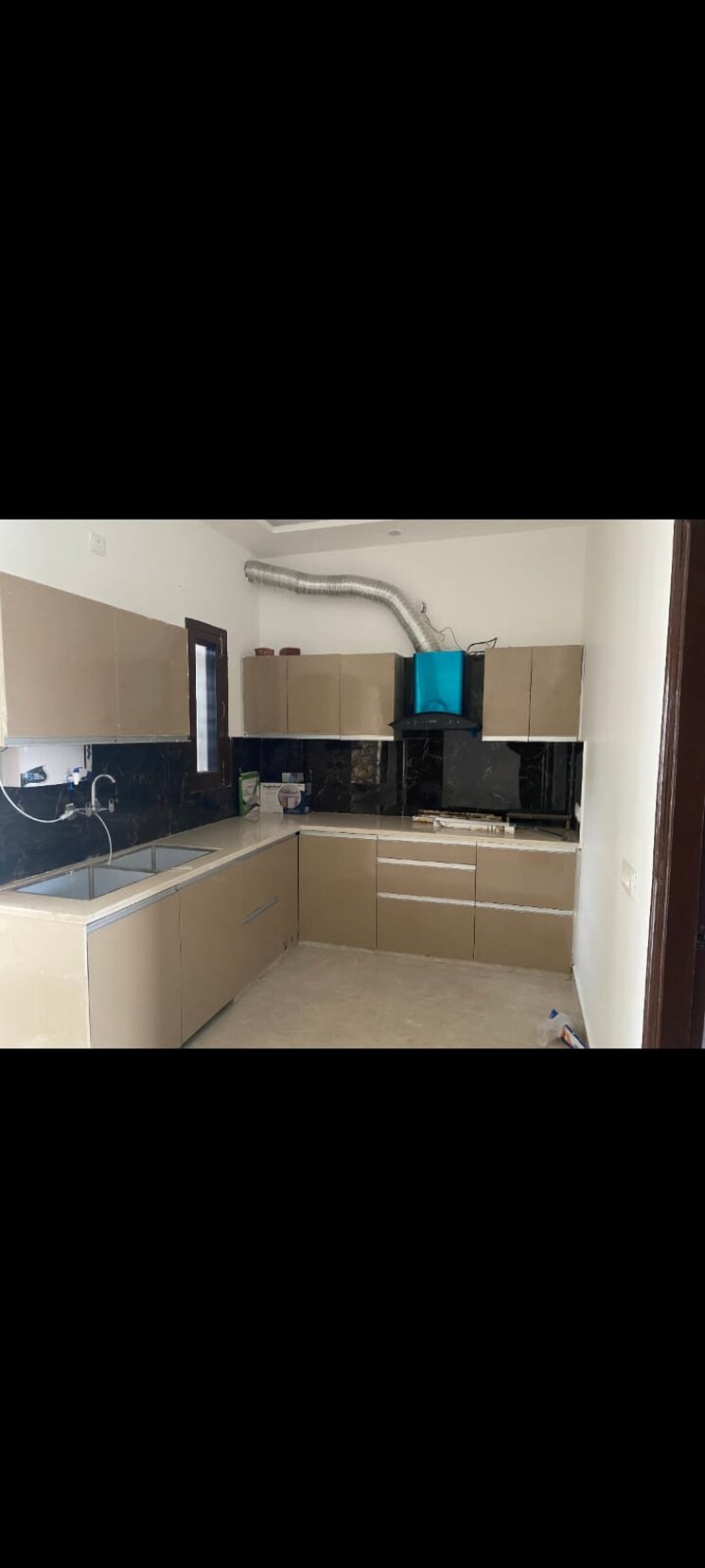 Kitchen, dhillon-burj-one 3 Bedroom 1800 Sq.Ft. Apartment In Lohgarh Zirakpur 9463405