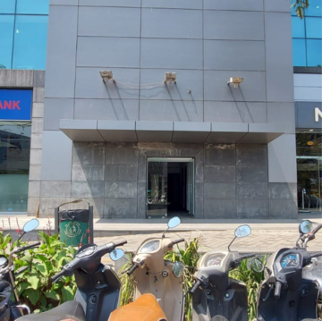  Shop – Exterior View View at ICC Tech Park, Senapati Bapat Road - for Sale