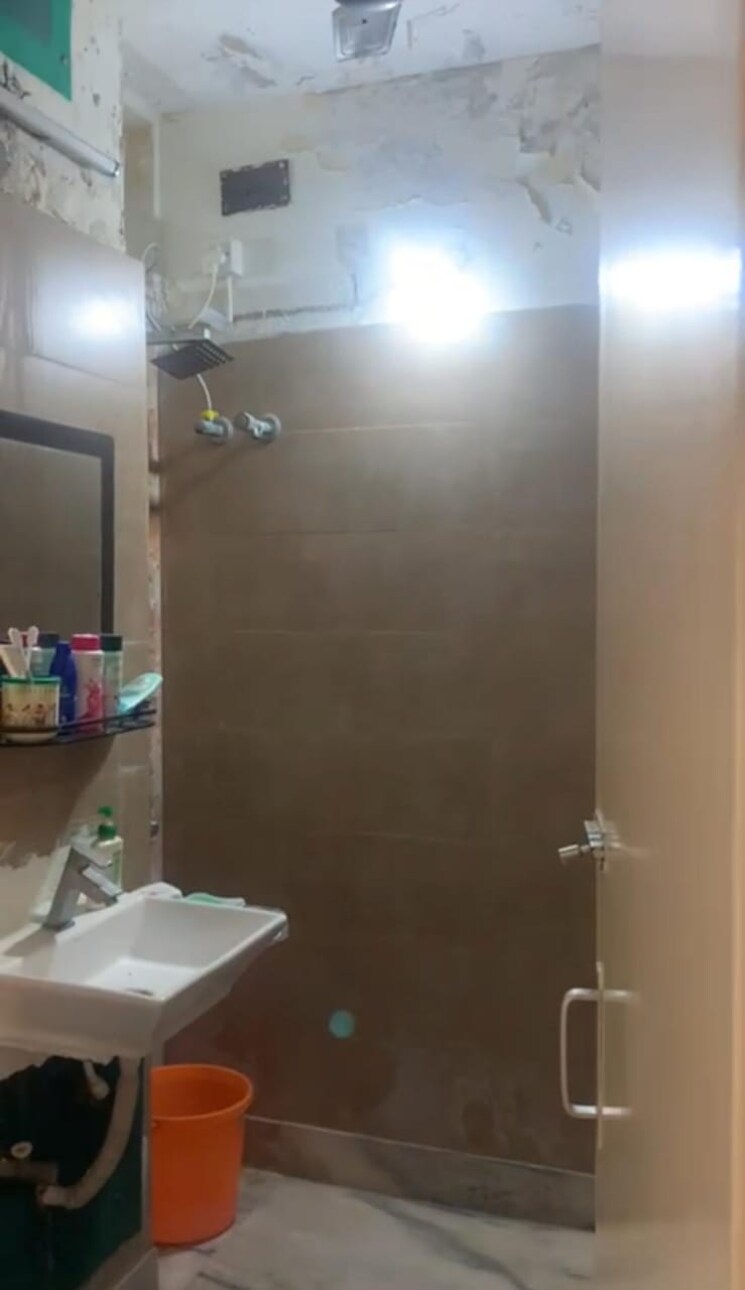 Bathroom, ballygunge 2 Bedroom 1180 Sq.Ft. Apartment In Ballygunge Kolkata 9463397