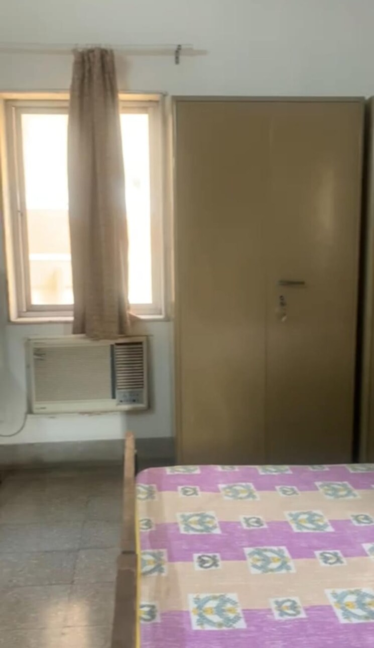 Room, ballygunge 2 Bedroom 1180 Sq.Ft. Apartment In Ballygunge Kolkata 9463397