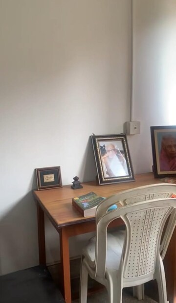 Living Room in 2 BHK Apartment at Ballygunge – for Rent