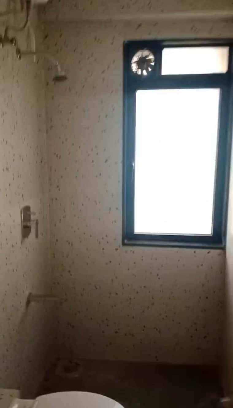 Room, kesar-residency 2 Bedroom 800 Sq.Ft. Apartment In Kandivali West Mumbai 9463398