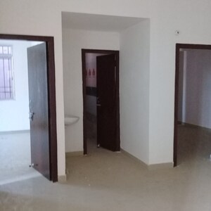 Room in  Office Space at Kidwaipuri – for Rent