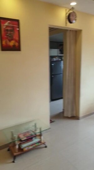 Room in 1 BHK Apartment at Charkop Silver Presidency, Kandivali West – for Rent