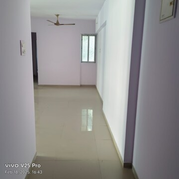 Building Lobby in 3 BHK Apartment at Tanvi Eminence Phase II, Mira Road – for Rent