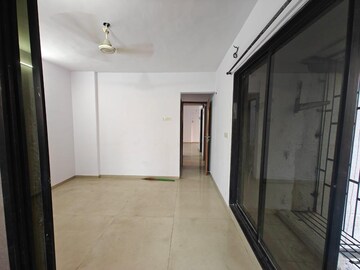 Room in 2 BHK Apartment at Status Vihar, Kharghar – for Rent