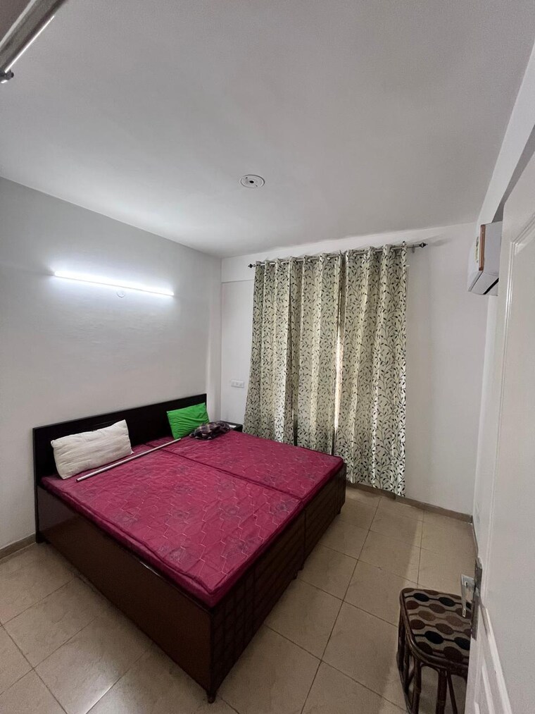 Bedroom, sushma-joynest-zrk 3 Bedroom 1800 Sq.Ft. Apartment In Ghazipur Zirakpur 9463455